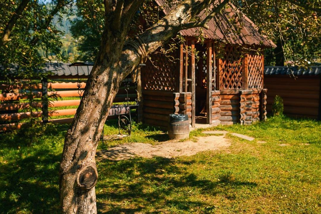 Gorycvit Hotel Verkhniy Yasenov Bagian luar foto