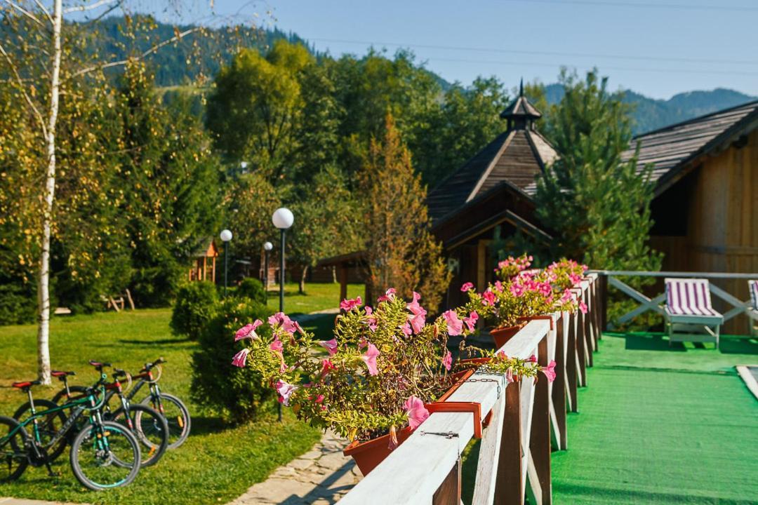 Gorycvit Hotel Verkhniy Yasenov Bagian luar foto
