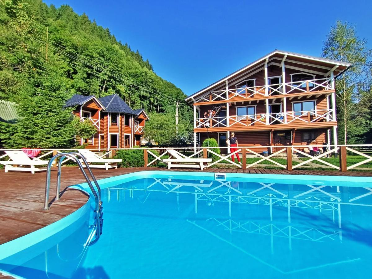 Gorycvit Hotel Verkhniy Yasenov Bagian luar foto