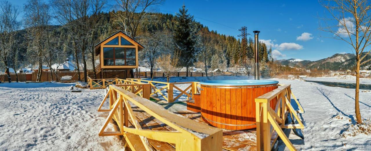 Gorycvit Hotel Verkhniy Yasenov Bagian luar foto