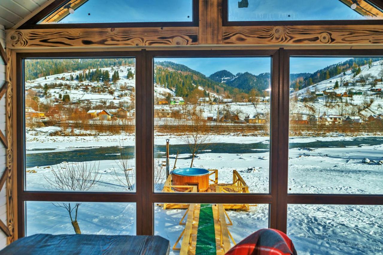 Gorycvit Hotel Verkhniy Yasenov Bagian luar foto