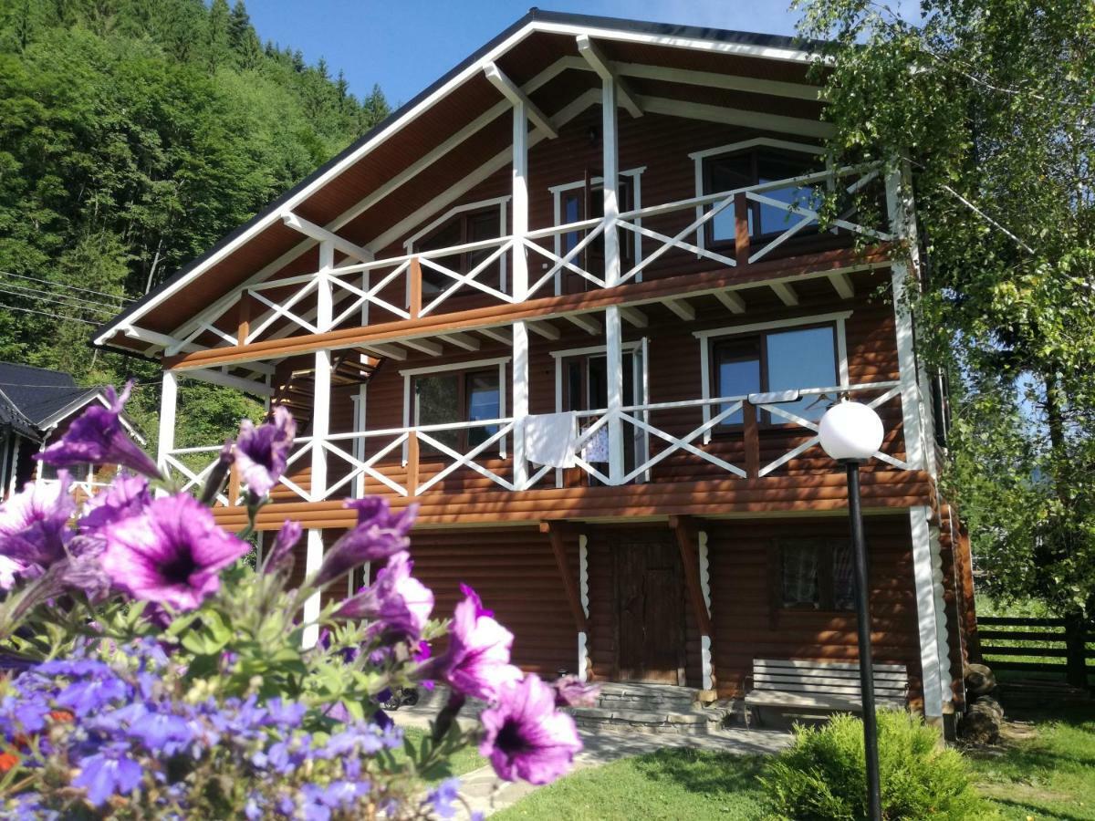 Gorycvit Hotel Verkhniy Yasenov Bagian luar foto